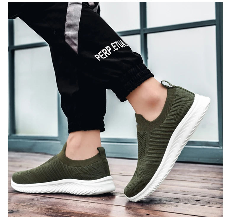 Men Vulcanize Shoes Mesh Men Shoes Lightweight Comfortable Men's Sneakers 2020 Autumn Fashion Slip On Flats Shoes Male Loafers
