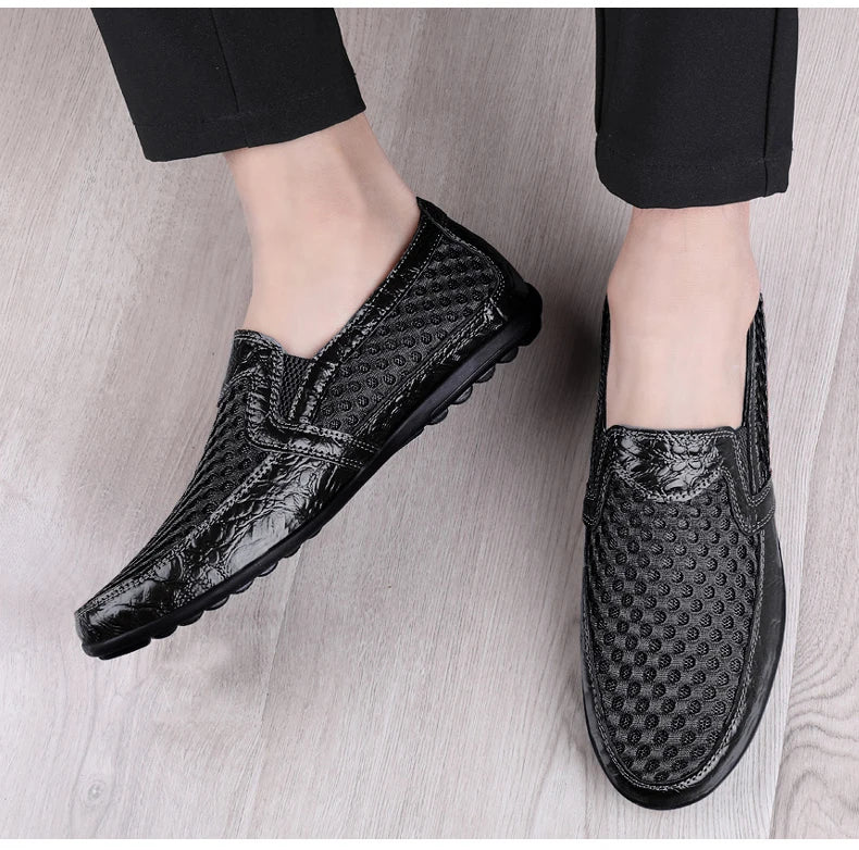 New Summer Men's Casual Shoes Breathable Mesh Men's Shoes Fashion Men Loafers Outdoor Non-slip Sneakers Light Walking Shoes