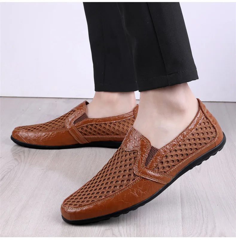 New Summer Men's Casual Shoes Breathable Mesh Men's Shoes Fashion Men Loafers Outdoor Non-slip Sneakers Light Walking Shoes