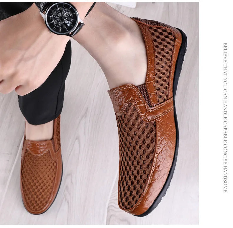 New Summer Men's Casual Shoes Breathable Mesh Men's Shoes Fashion Men Loafers Outdoor Non-slip Sneakers Light Walking Shoes