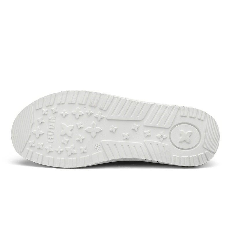 Men's Canvas Shoes Summer 2023 New Lightweight Breathable Soft Slip on Casual Shoes Fashion Beach Vacation Loafers Men Footwear