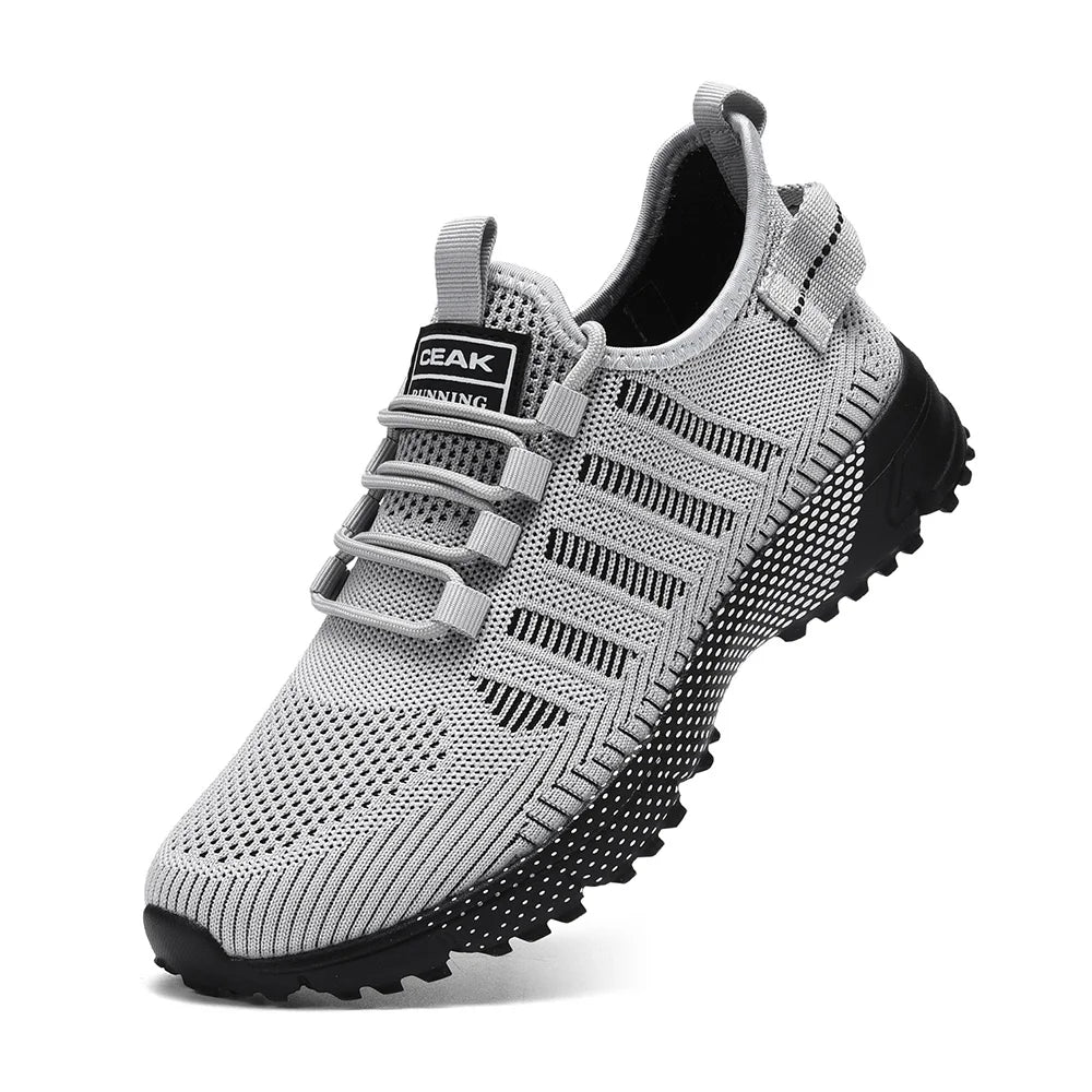 Men's lightweight sneakers summer new breathable anti-slip outdoor racing running shoes fashion Joker student speed sports shoes