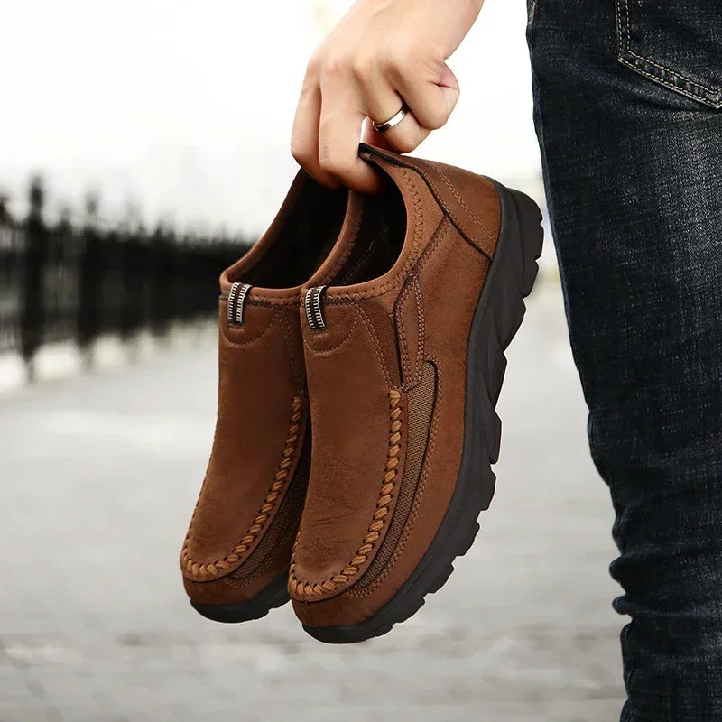 Leather Men Casual Shoes Comfortable Man Walking Runnning Sneakers Breathable Man Loafers Slip on Driving Shoes Zapatos Size 48