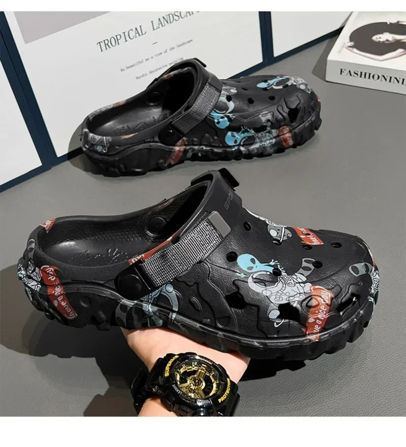 Plus Size 47 Summer Men Sandals Clogs Outdoor Garden Clogs Hole Shoes Male Casual Shoes Water Shoes Comfort Home Soft Slippers