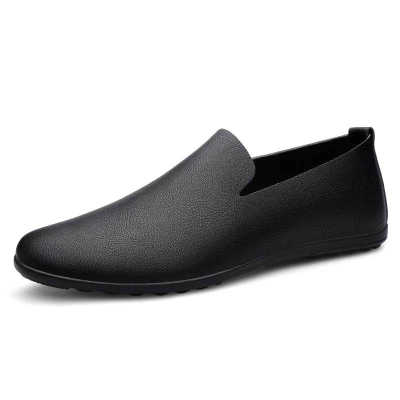 New Mens Casual Leather Shoes Handmade Lightweight Mens Loafers Moccasins Breathable Slip on Flats Soft-Soled Male Driving Shoes