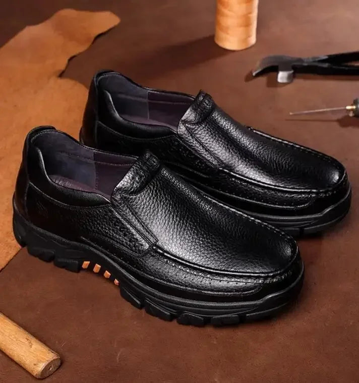 2025 New Handmade Genuine Leather Shoes 48 Men Loafers Soft Leather Men Thick Sole Casual Shoe Male Footwear Black Brown Slip-on