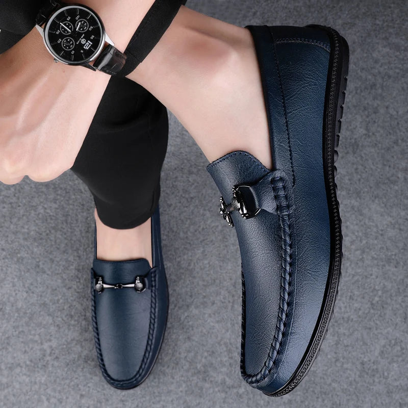 Elegantes Men Genuine Leather Loafers Non Slip Walking Shoes Breathable Outdoor Slip on Flats Casual Shoes Man Driving Moccasins