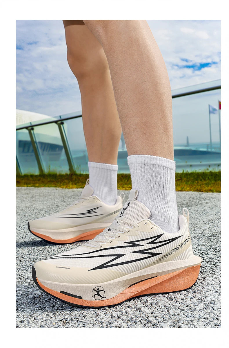 Running Shoes Marathon Carbon Board Air Cushion Men Sports Breathable Lightweight Women's Comfortable Athletic Nonskid Sneakers