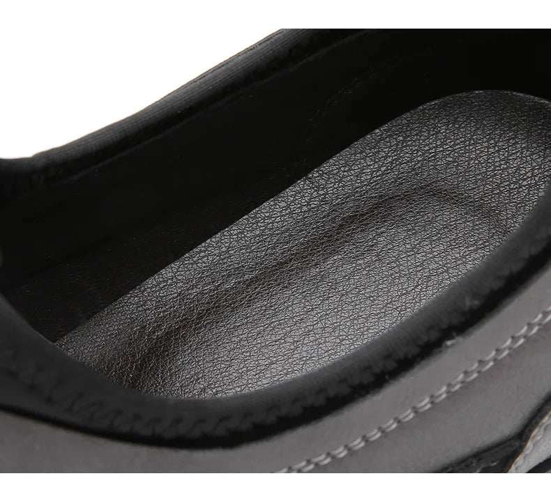 New Men's Leather Flat Casual Shoes Soft Sole Slip on Loafers Business Formal Shoes for Men Zapatos Casuales De Hombre Plus Size