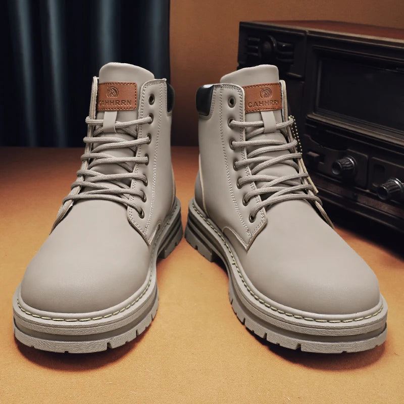 2026 Winter Ankle Boots Men's Boots Outdoor Yellow Boots Classic Design High Top Men Casual Shoes Botas Para Hombre