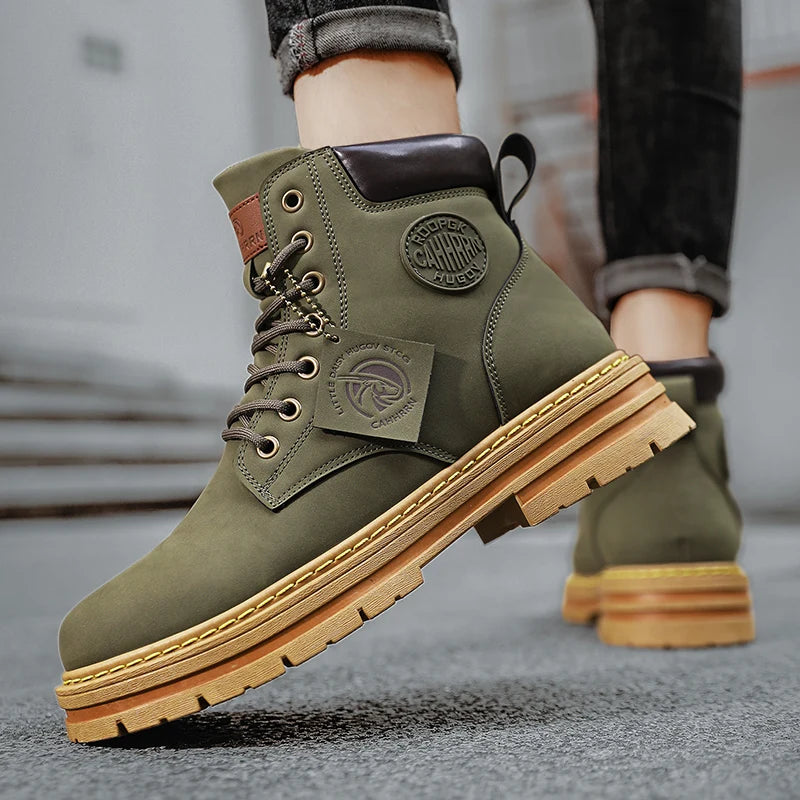 2026 Winter Ankle Boots Men's Boots Outdoor Yellow Boots Classic Design High Top Men Casual Shoes Botas Para Hombre