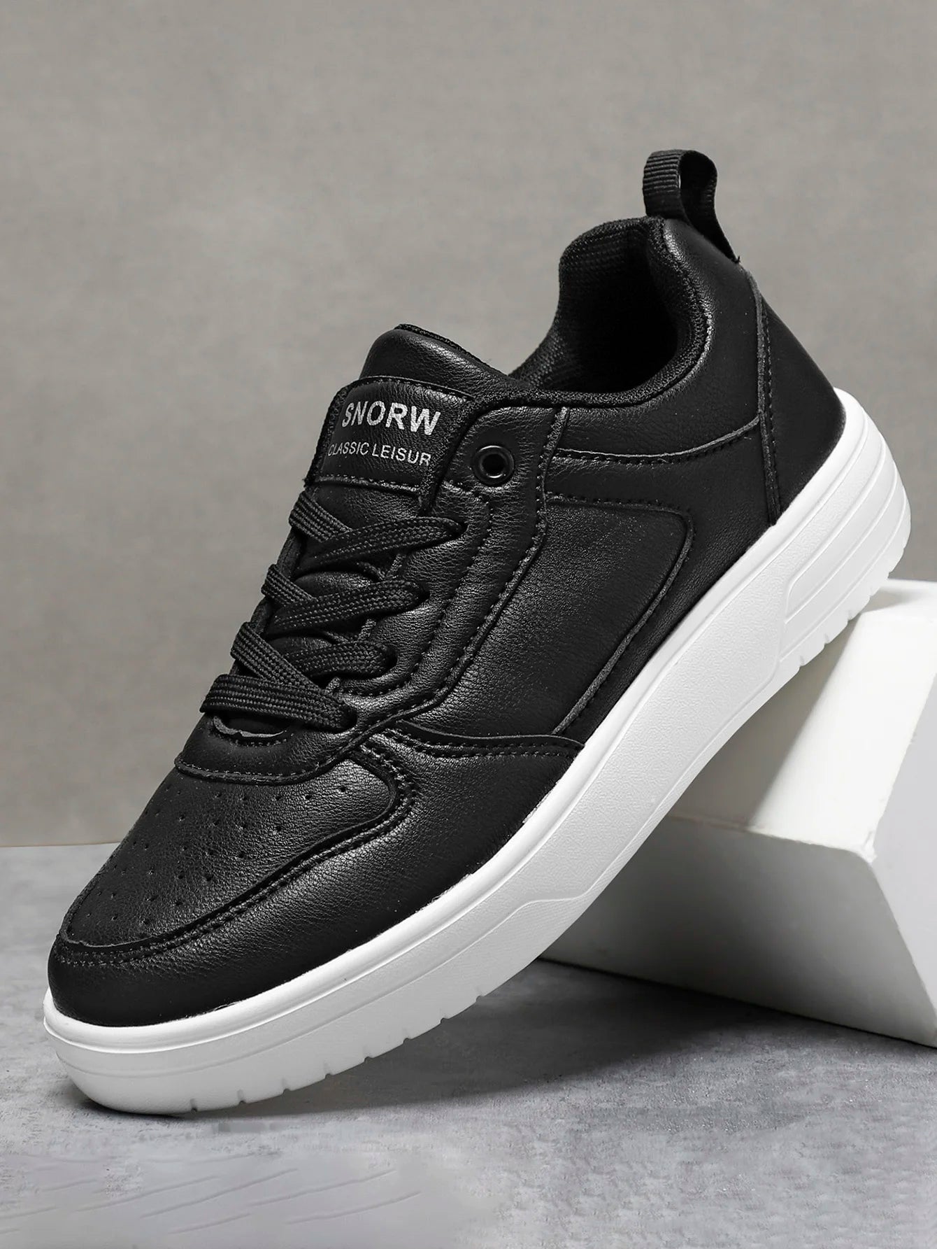 Men Shoes Brand Casual Shoes for Men Comfortable Sneakers Lightweight Walking WoMen Shoes Tenis Masculino Plus Size 35-46
