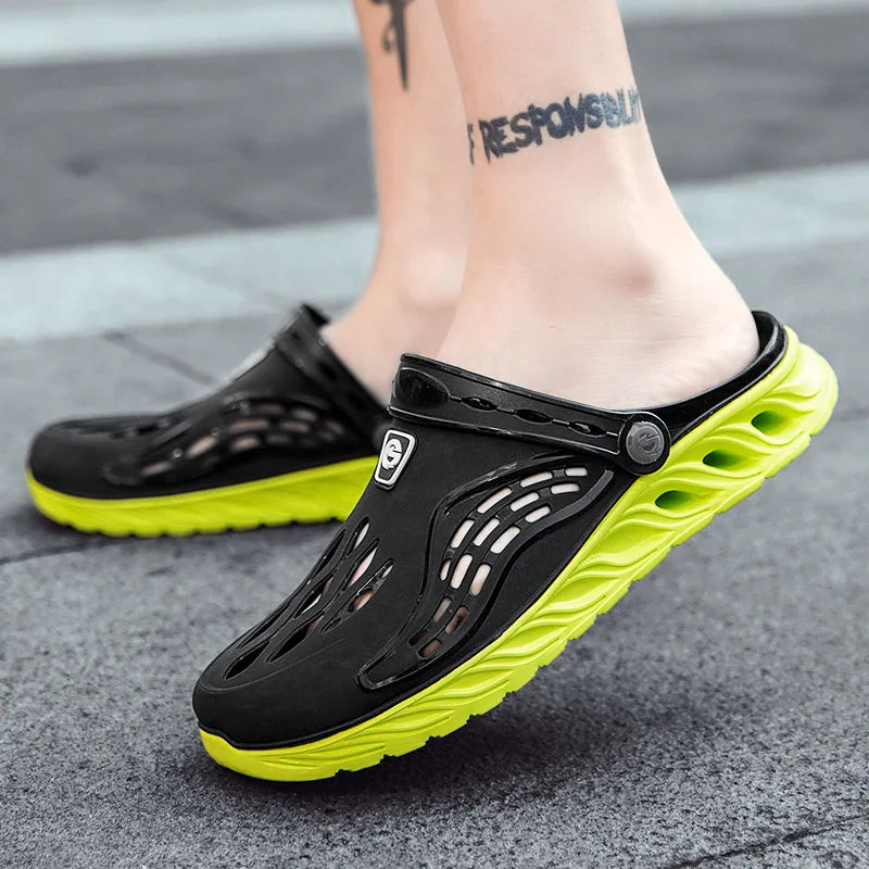 Summer Comfortable Men's Garden Clogs Male Outdoor EVA Injection Clogs Casual Sandal Men Beach Slippers Water Shoes Pool Sandals