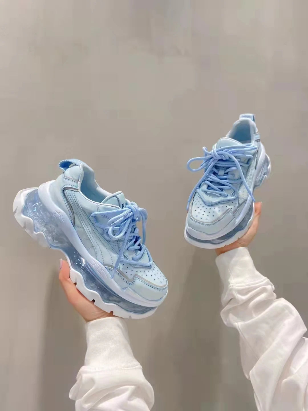 Shoes Women Sneakers Fashion Sole Design Light Color Summer Chunky Luxury Casual Sports Lace-up Basic Walking Shoes