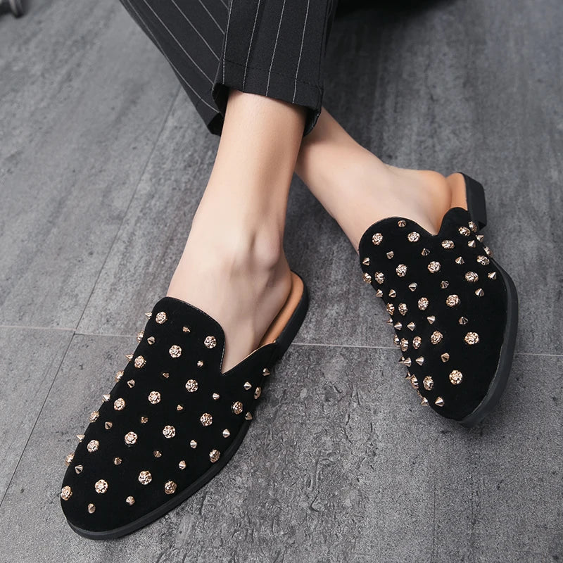 FashioNew Men Half Slippers Charm Punk rivet Loafers Casual Patent Leather Mules Moccasins Breathable Silver Black Driving Shoes