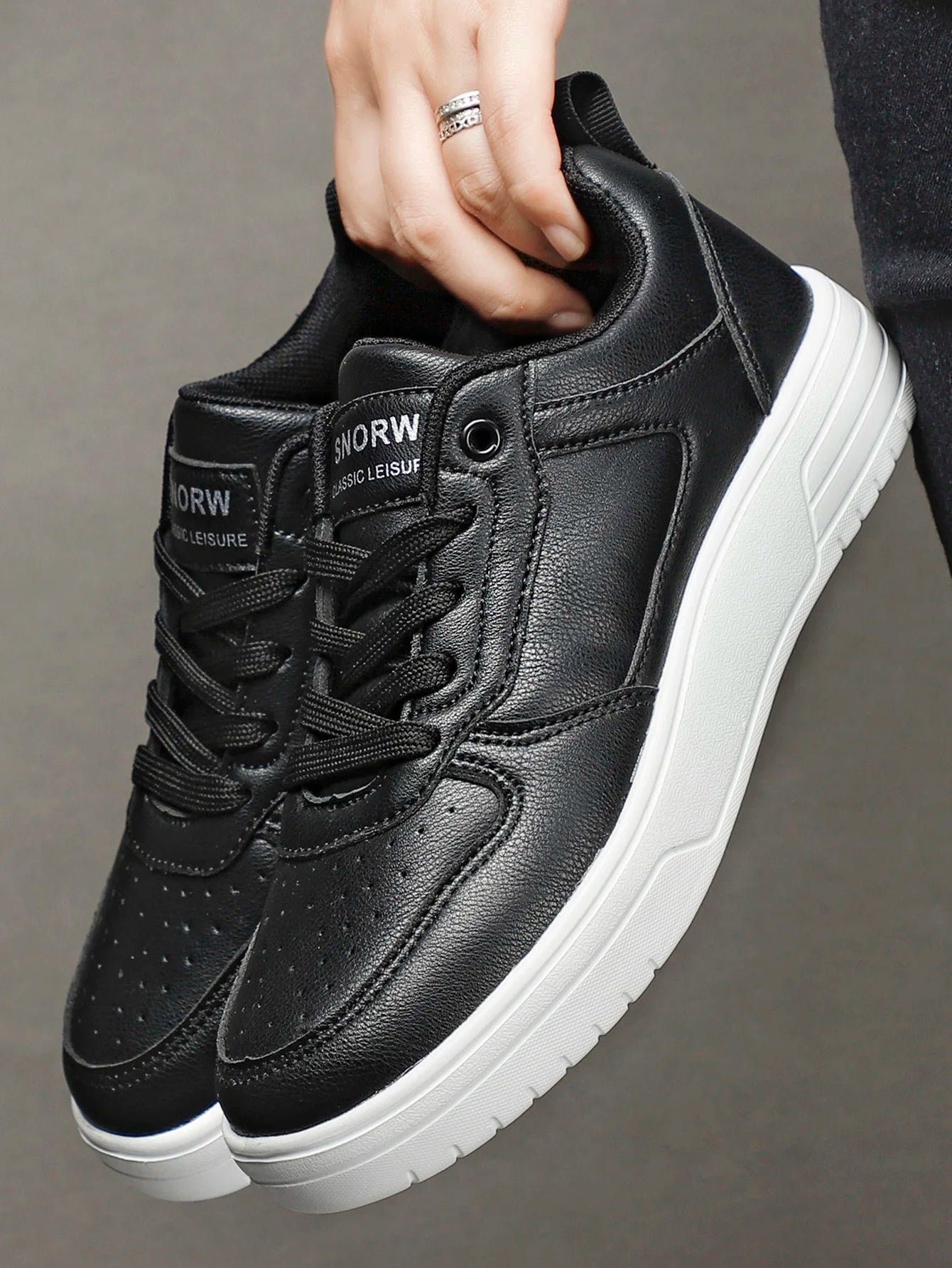 Men Shoes Brand Casual Shoes for Men Comfortable Sneakers Lightweight Walking WoMen Shoes Tenis Masculino Plus Size 35-46