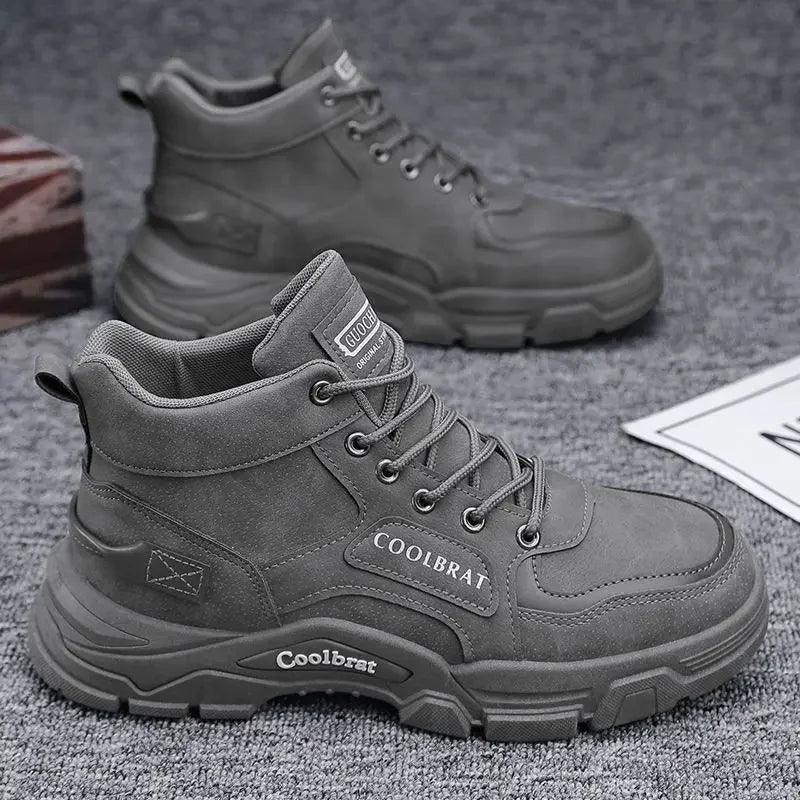 2026 new Men's High Top Boots Trendy Black Motorcycle Boots Outdoor Warm Platform Boots Men Lace-up Leather Boot Bota Masculina