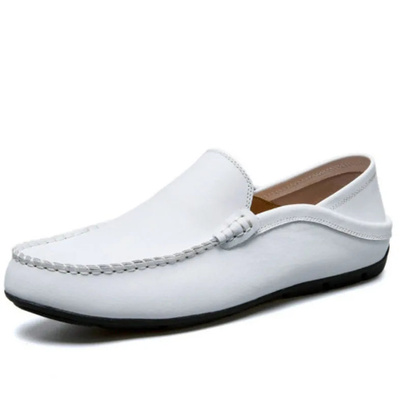Men Loafers 2025 New Leather Shoes Men‘s Casual Shoes Moccasins Breathable Sneakers Men Driving Shoes Comfort Flats Plus Size 48