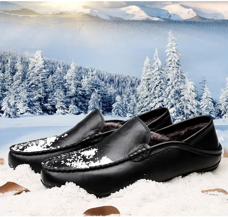Men Loafers 2025 New Leather Shoes Men‘s Casual Shoes Moccasins Breathable Sneakers Men Driving Shoes Comfort Flats Plus Size 48