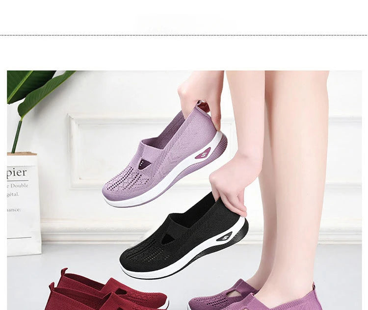 Women's New Summer Shoes Mesh Breathable Sneakers Light Slip on Flat Sandals Anti-slip Walking Woven Shoes Zapatillas De Mujer