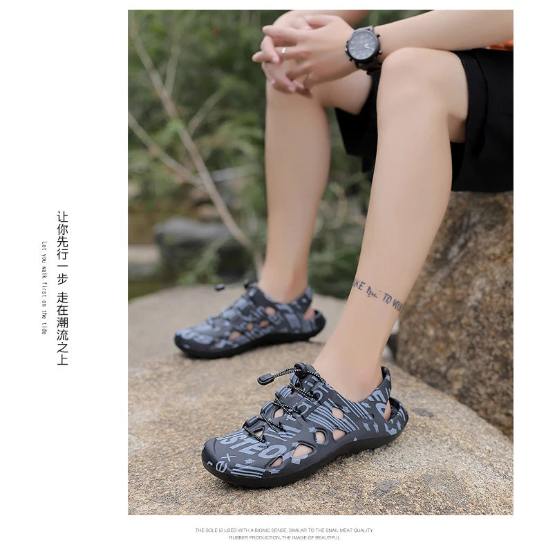 Men Sandals Brand Clogs Casual Shoes EVA Lightweight Sandles Man Colorful Shoes for Summer Beach Zapatillas Hombre