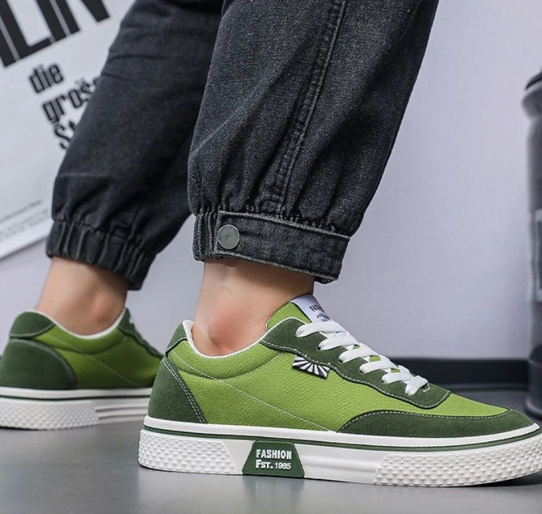 New Fashionable Men's Sports Sneakers Trendy Student Casual Shoes Korean Style Large Size Men's Shoes