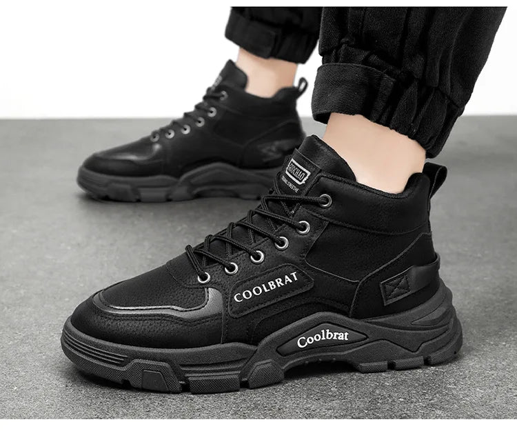 2026 new Men's High Top Boots Trendy Black Motorcycle Boots Outdoor Warm Platform Boots Men Lace-up Leather Boot Bota Masculina