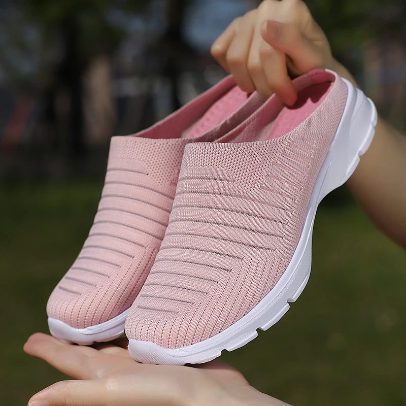 Men Slippers Summer Mesh Breathable Home Indoor Slippers Men Thick Bottom Slides Fashion Couple Walking Shoes Chanclas Hombre