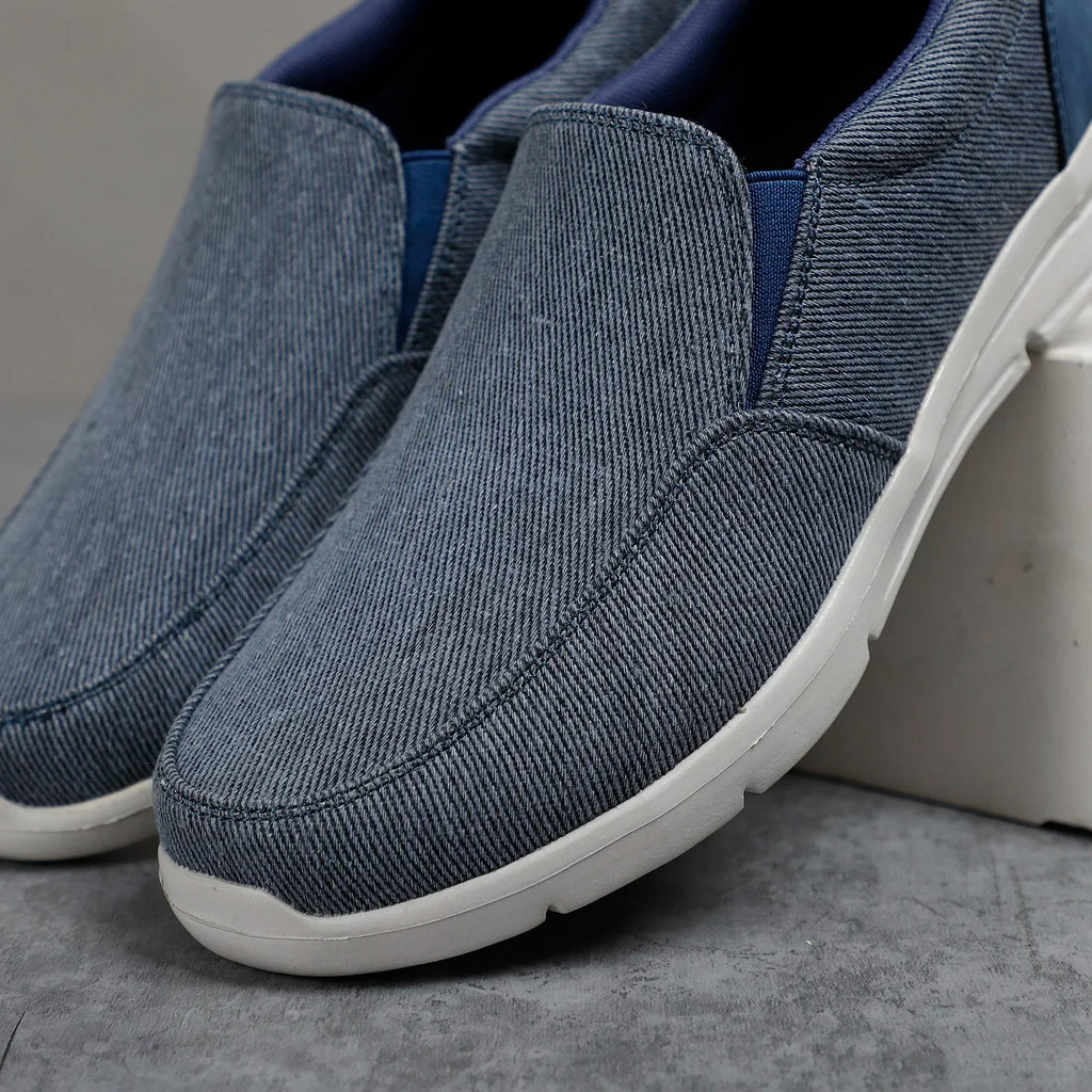 Men Casual Shoes Canvas Breathable Loafers Men Fashion New Male Comfortable Outdoor Walking Shoes Classic Loafers Men Sneakers