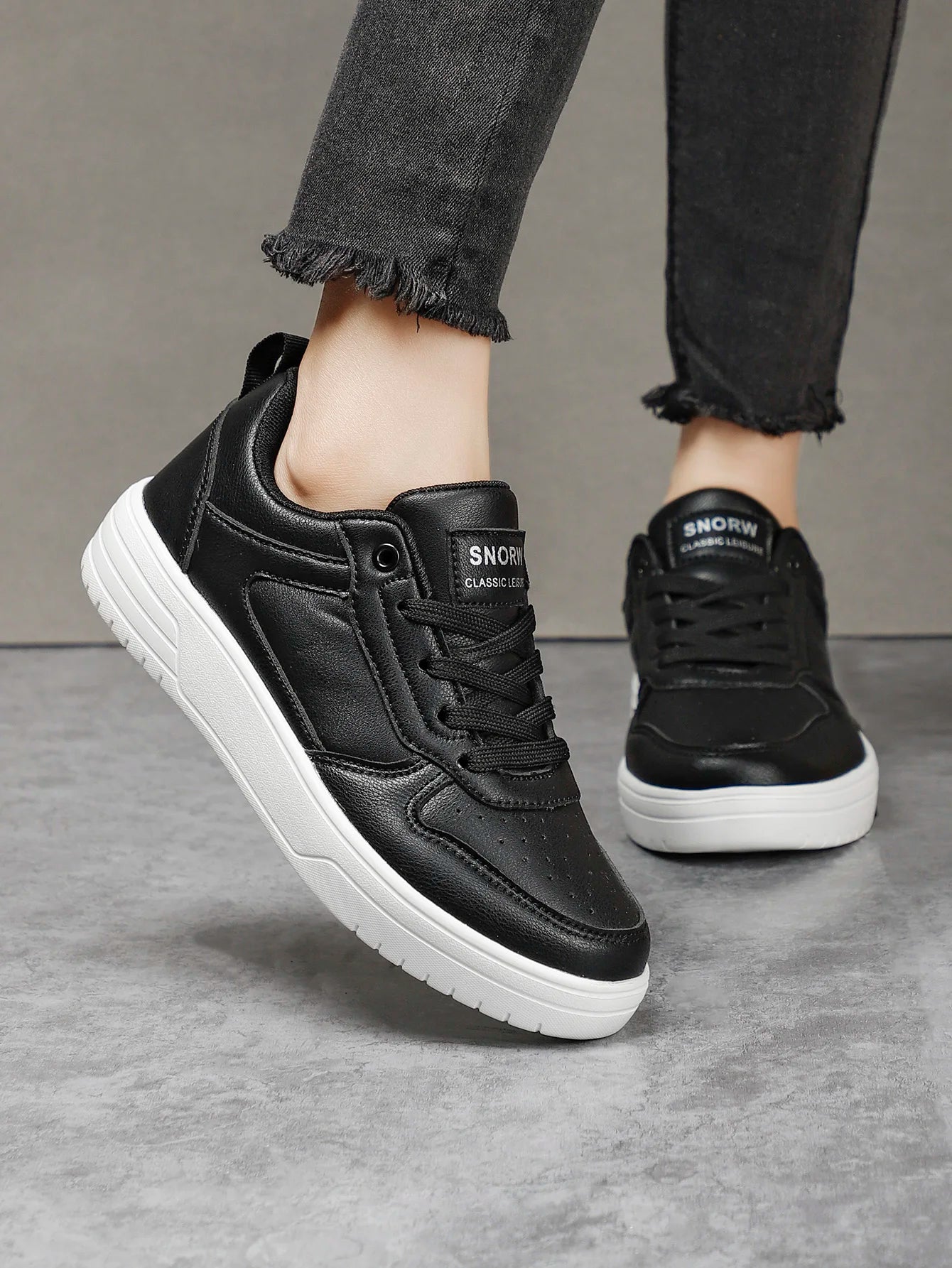 Men Shoes Brand Casual Shoes for Men Comfortable Sneakers Lightweight Walking WoMen Shoes Tenis Masculino Plus Size 35-46