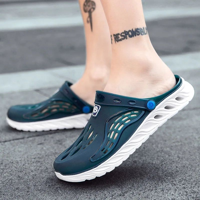 Summer Comfortable Men's Garden Clogs Male Outdoor EVA Injection Clogs Casual Sandal Men Beach Slippers Water Shoes Pool Sandals