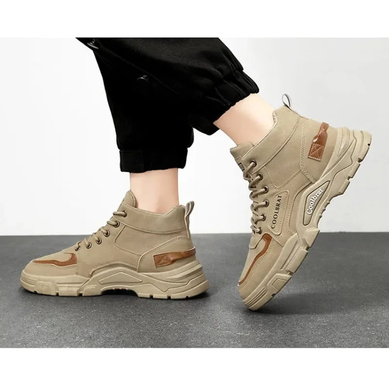2026 new Men's High Top Boots Trendy Black Motorcycle Boots Outdoor Warm Platform Boots Men Lace-up Leather Boot Bota Masculina