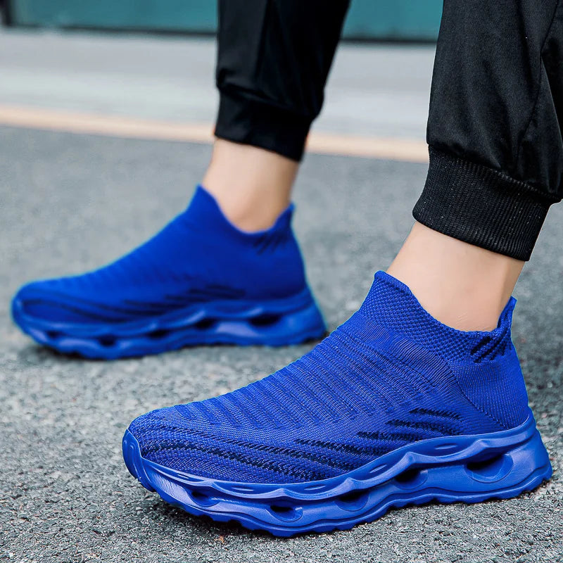 Hiking Shoes Men's Sports Running Black Running Shoes Breathable Mesh Women Lightweight Shock-absorbing Tennis Shoes Large Size