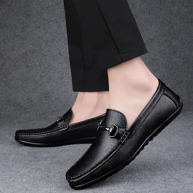 Elegantes Men Genuine Leather Loafers Non Slip Walking Shoes Breathable Outdoor Slip on Flats Casual Shoes Man Driving Moccasins