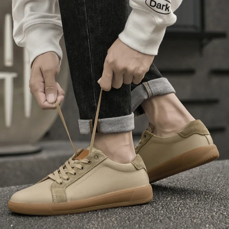 2025 New Luxury Cow Leather Casual Outdoor Sneakers for Men Flat Designer Antiskid Walking Shoes Fashion Lace-Up Oxford Shoes