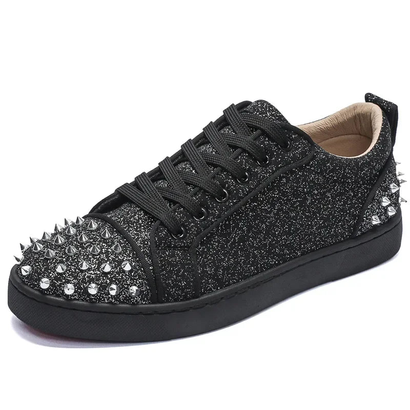 Trend Men Leather Casual Shoes Punk Style Rivet Flat Skate Shoes Young Man Street Black Sneaker