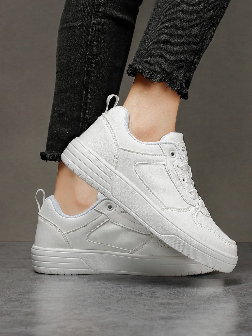 Men Shoes Brand Casual Shoes for Men Comfortable Sneakers Lightweight Walking WoMen Shoes Tenis Masculino Plus Size 35-46