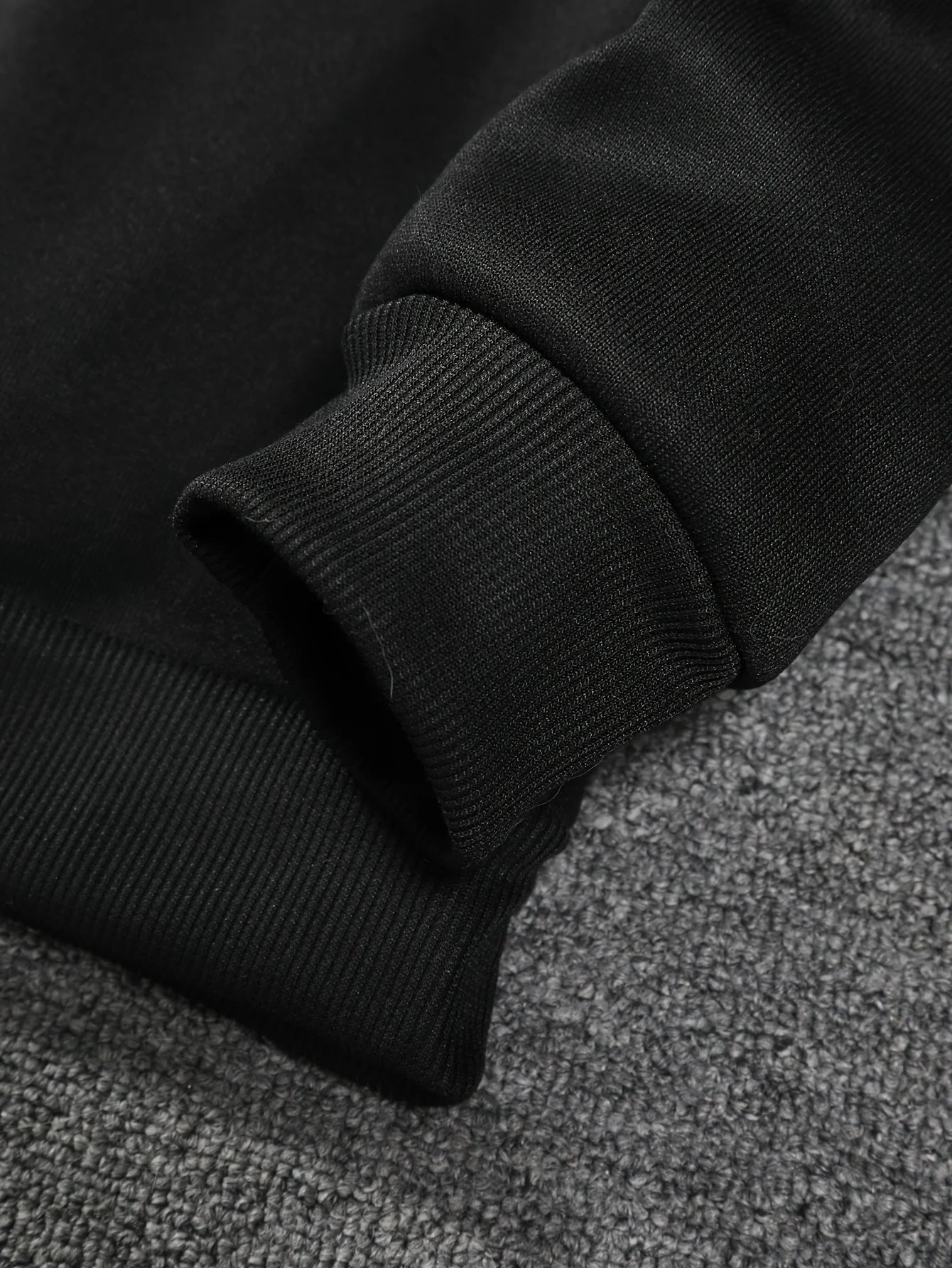 Black round Neck Sweatshirt Men's Casual Fashion Solid Color Sporty Loose Fit Spring Autumn Wear for Teenagers And Adults