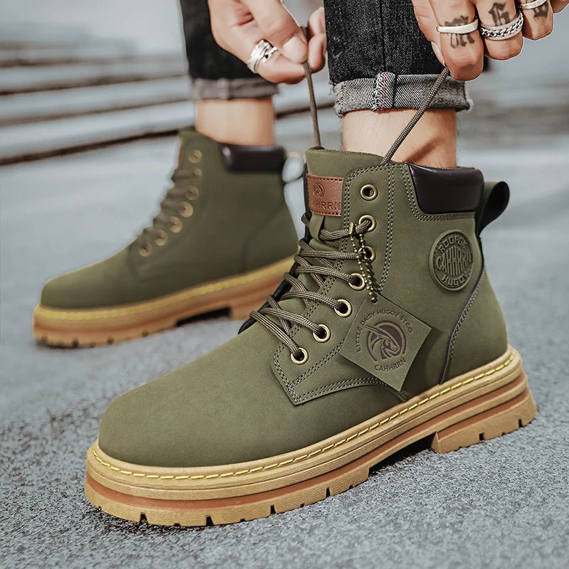 2026 Winter Ankle Boots Men's Boots Outdoor Yellow Boots Classic Design High Top Men Casual Shoes Botas Para Hombre