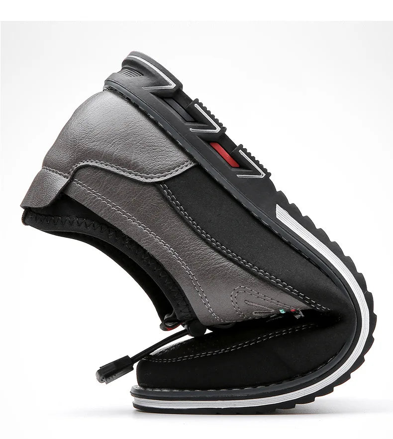 New Men's Leather Flat Casual Shoes Soft Sole Slip on Loafers Business Formal Shoes for Men Zapatos Casuales De Hombre Plus Size