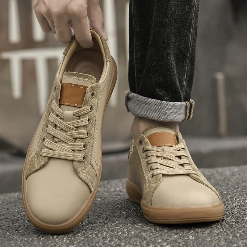 2025 New Luxury Cow Leather Casual Outdoor Sneakers for Men Flat Designer Antiskid Walking Shoes Fashion Lace-Up Oxford Shoes