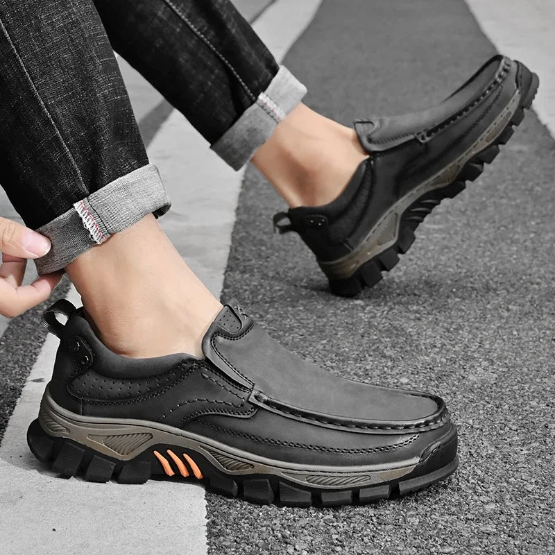 Retro Style Leather Loafers Mens Comfort Casual Shoes Breathable Male Driving Footwear Moccasin Travel Climbing Camping Footwear