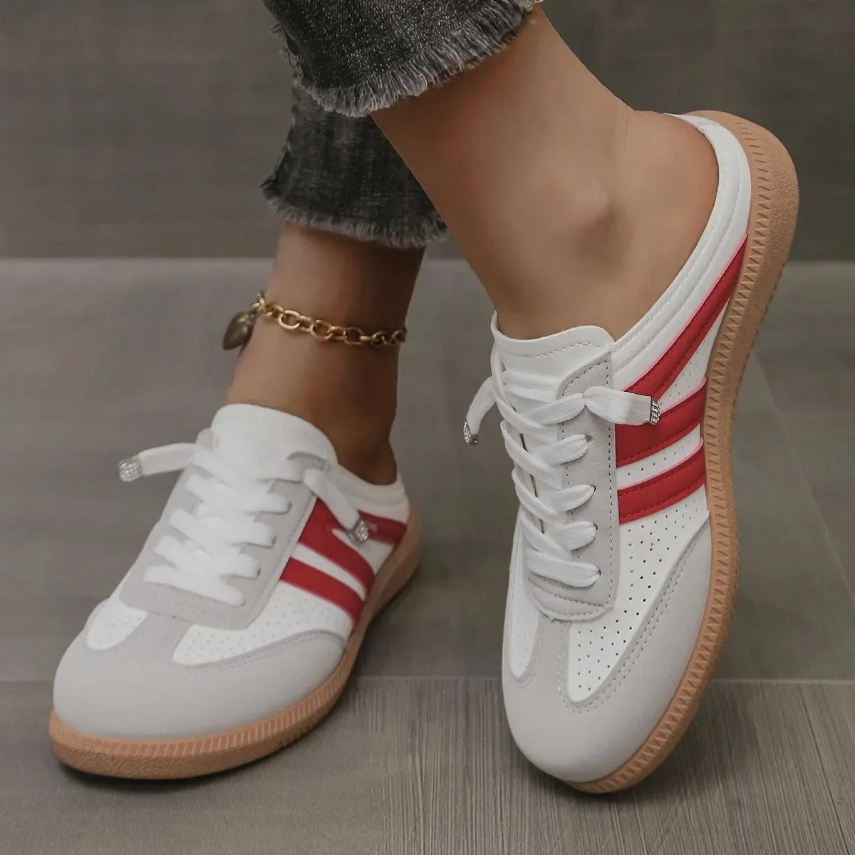 Women Mules Shoes Sports Round Toe Flat Female Footwear Casual Sneakers Clogs Platform Summer Slip on Creeper Baotou Slippers