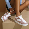 2024 White Red Sports Skate Shoes Ladies Large Size 42 Low Top Casual sneakers Ladies flat comfortable leather skates