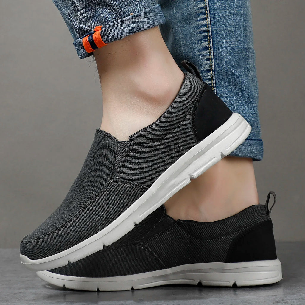 Men Casual Shoes Canvas Breathable Loafers Men Fashion New Male Comfortable Outdoor Walking Shoes Classic Loafers Men Sneakers