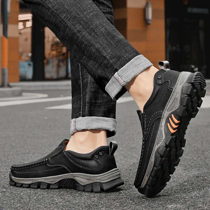 Retro Style Leather Loafers Mens Comfort Casual Shoes Breathable Male Driving Footwear Moccasin Travel Climbing Camping Footwear