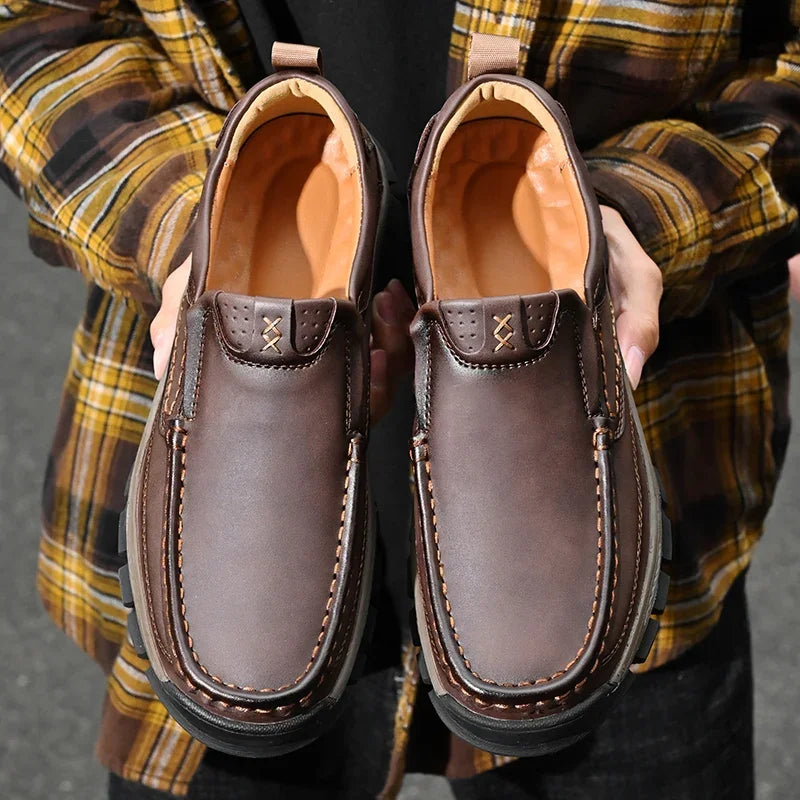 Retro Style Leather Loafers Mens Comfort Casual Shoes Breathable Male Driving Footwear Moccasin Travel Climbing Camping Footwear