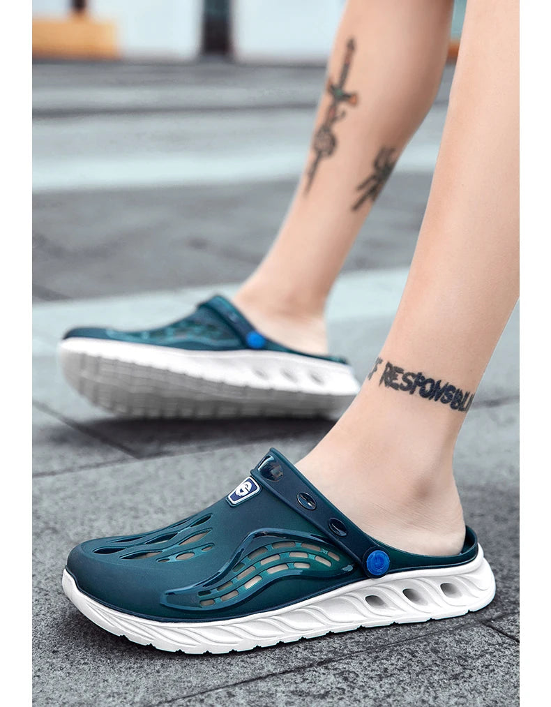 Summer Comfortable Men's Garden Clogs Male Outdoor EVA Injection Clogs Casual Sandal Men Beach Slippers Water Shoes Pool Sandals