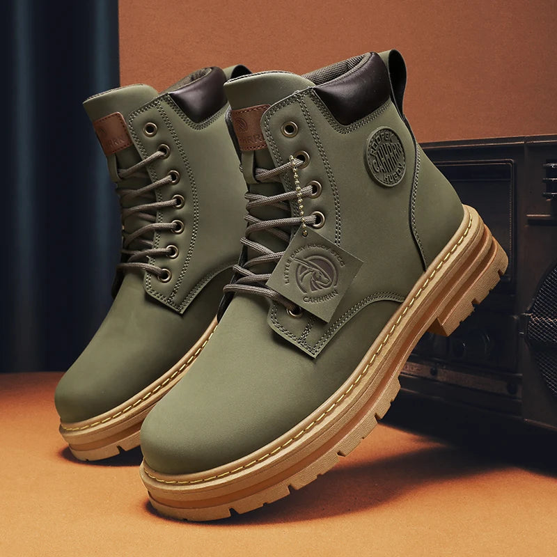 2026 Winter Ankle Boots Men's Boots Outdoor Yellow Boots Classic Design High Top Men Casual Shoes Botas Para Hombre
