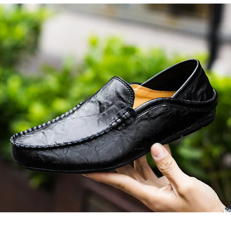 Men Loafers 2025 New Leather Shoes Men‘s Casual Shoes Moccasins Breathable Sneakers Men Driving Shoes Comfort Flats Plus Size 48